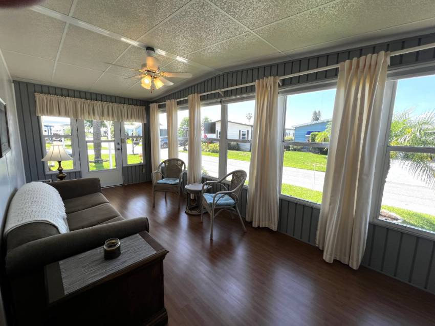471 S. Putter Circle a Winter Haven, FL Mobile or Manufactured Home for Sale